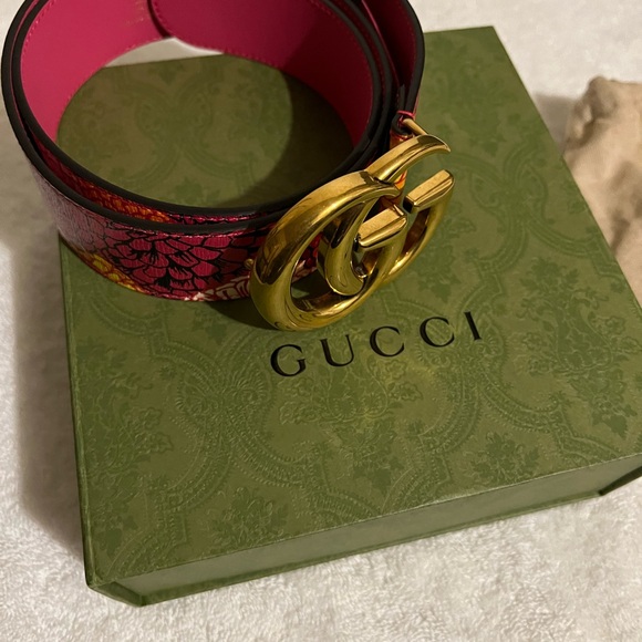 Gucci Fuchsia and Gold Women's Belt - Picture 1 of 4